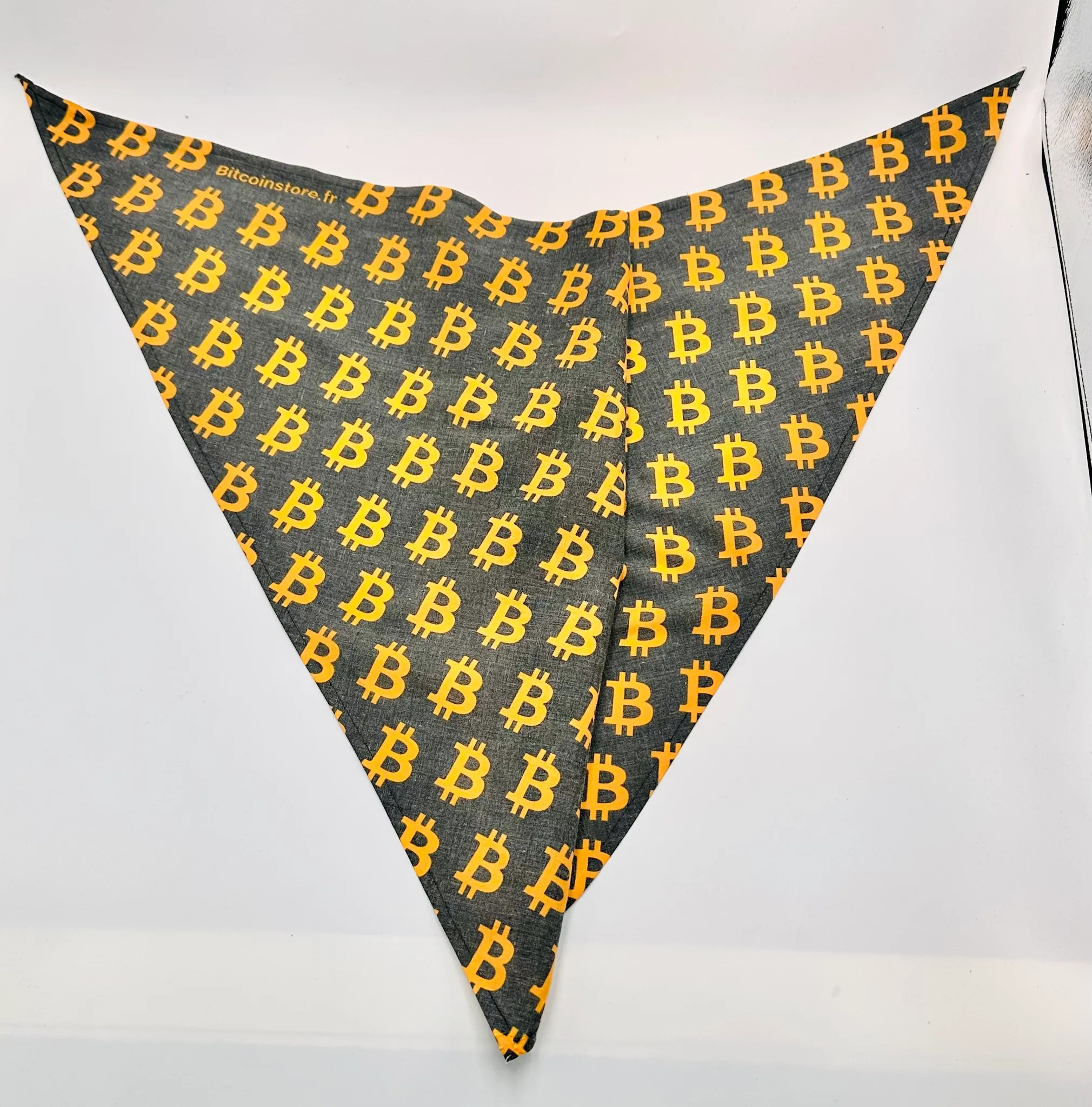 Bandana B